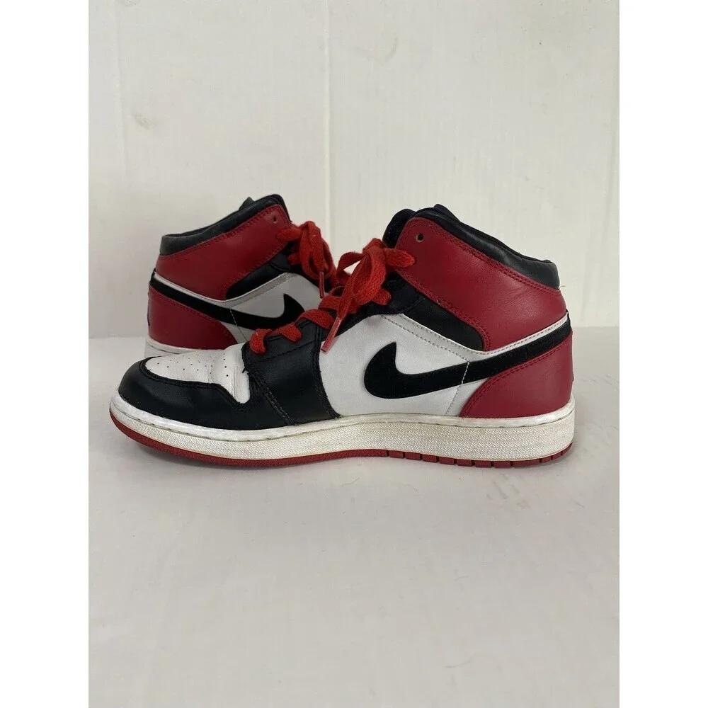 Nike Air Jordan Retro 1 Old Love 2007 Black Toe Youth 6 Women's 8